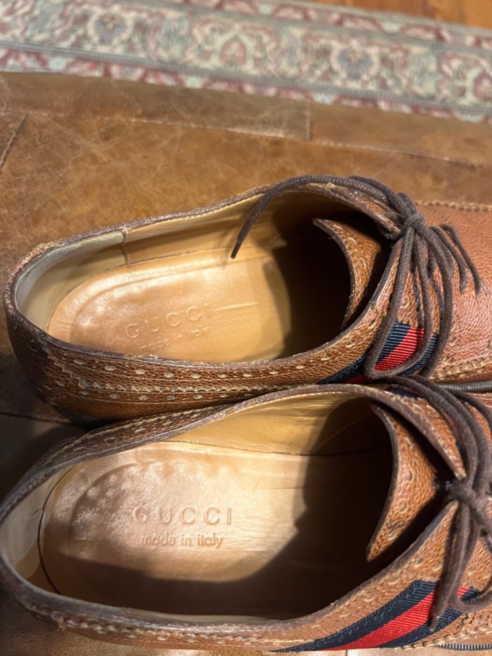 Gucci mens brown wing tip dress shoes 
Brown leather lace ups size 10 - Picture 3 of 6